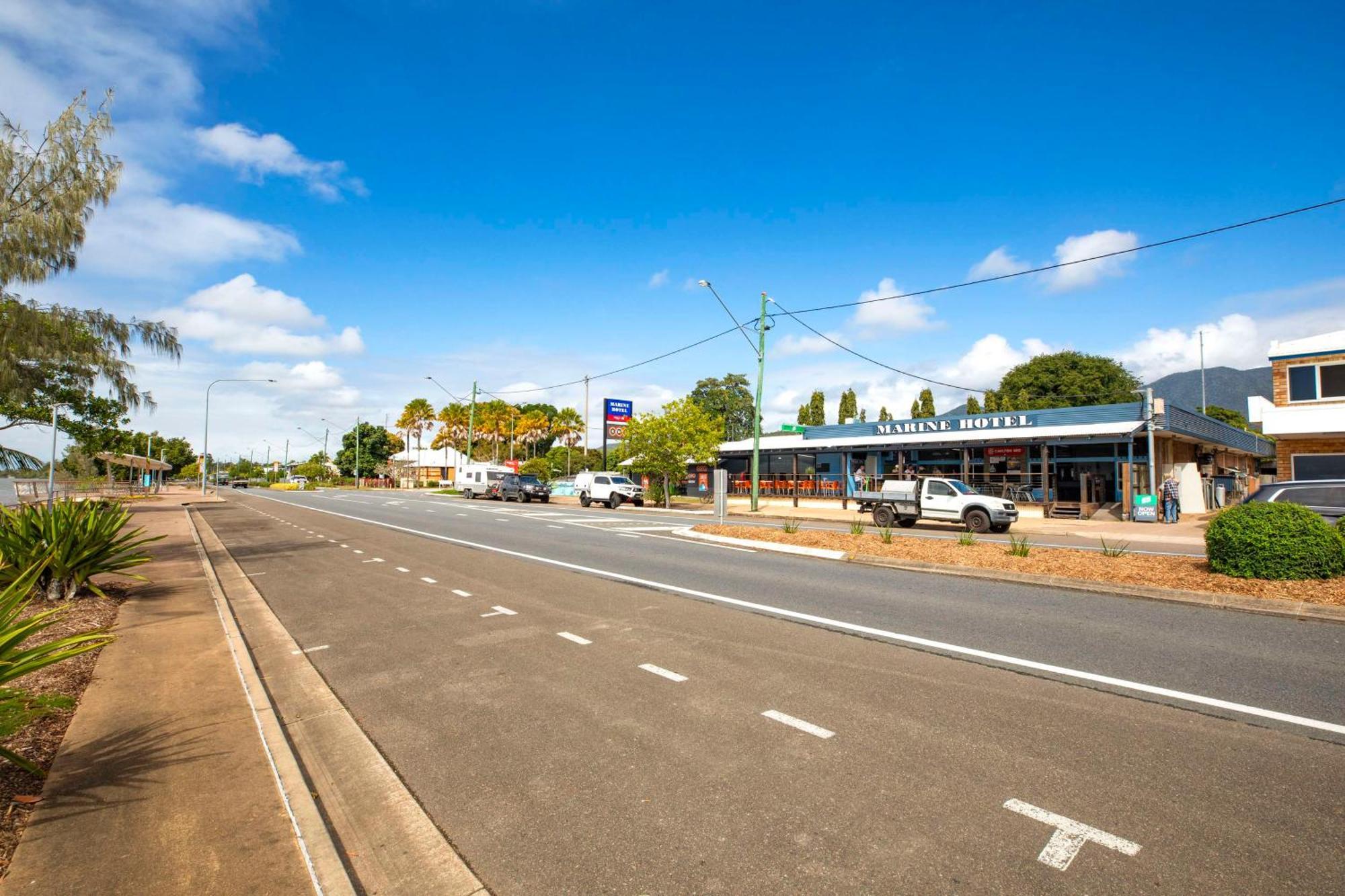 Nightcap At Marine Hotel Cardwell Exterior foto